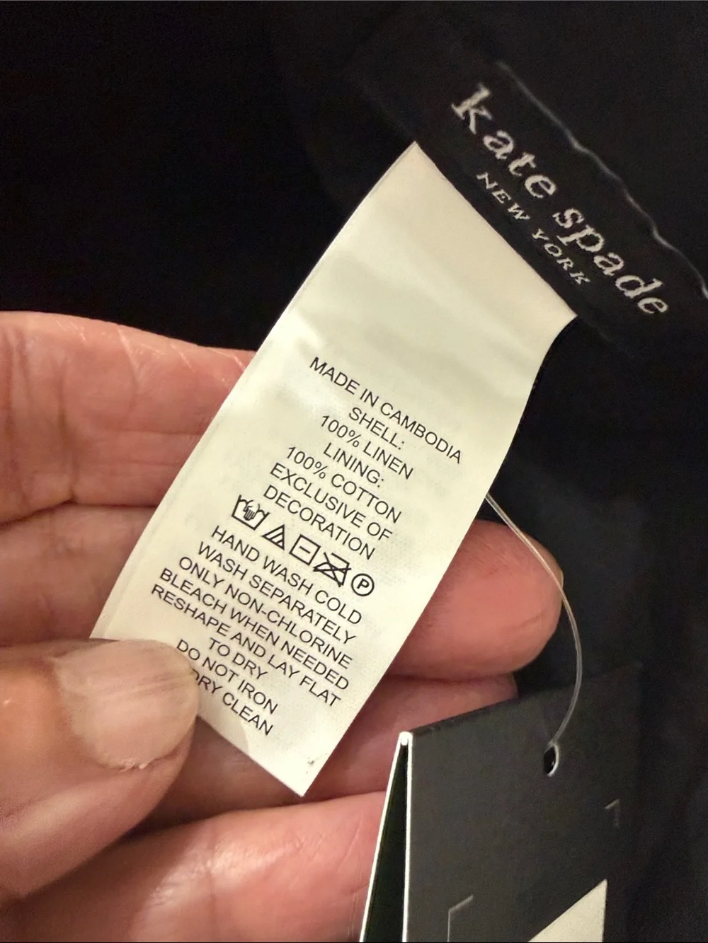 kate spade black baseball cap with white logo nwt .. linen